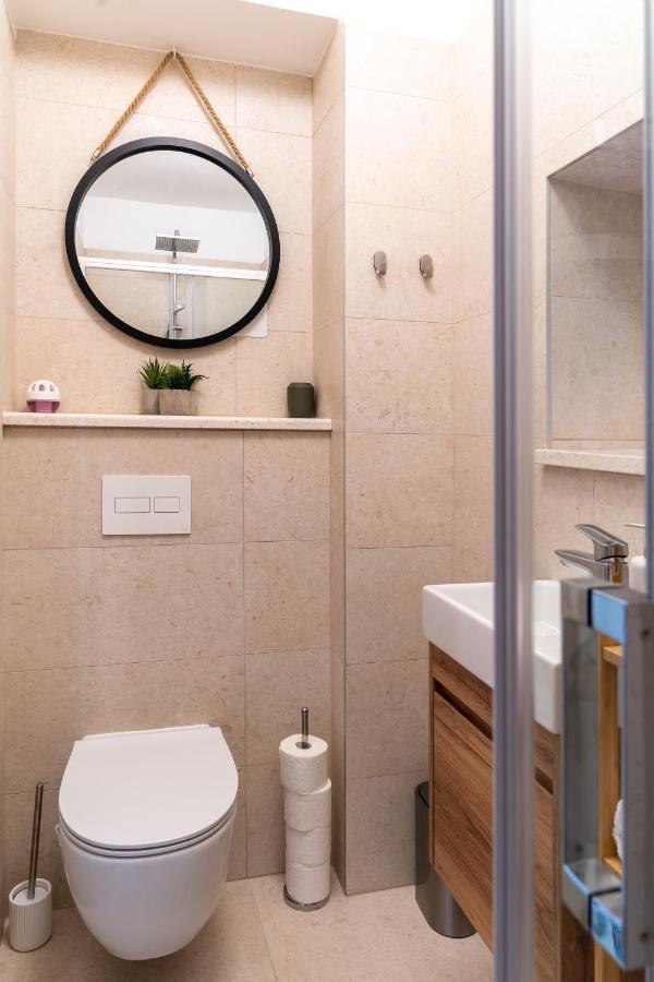 Pepper Penthouse - Luxurious Duplex Apartment, 50M From The Bacvice Sand Beach Split Eksteriør bilde