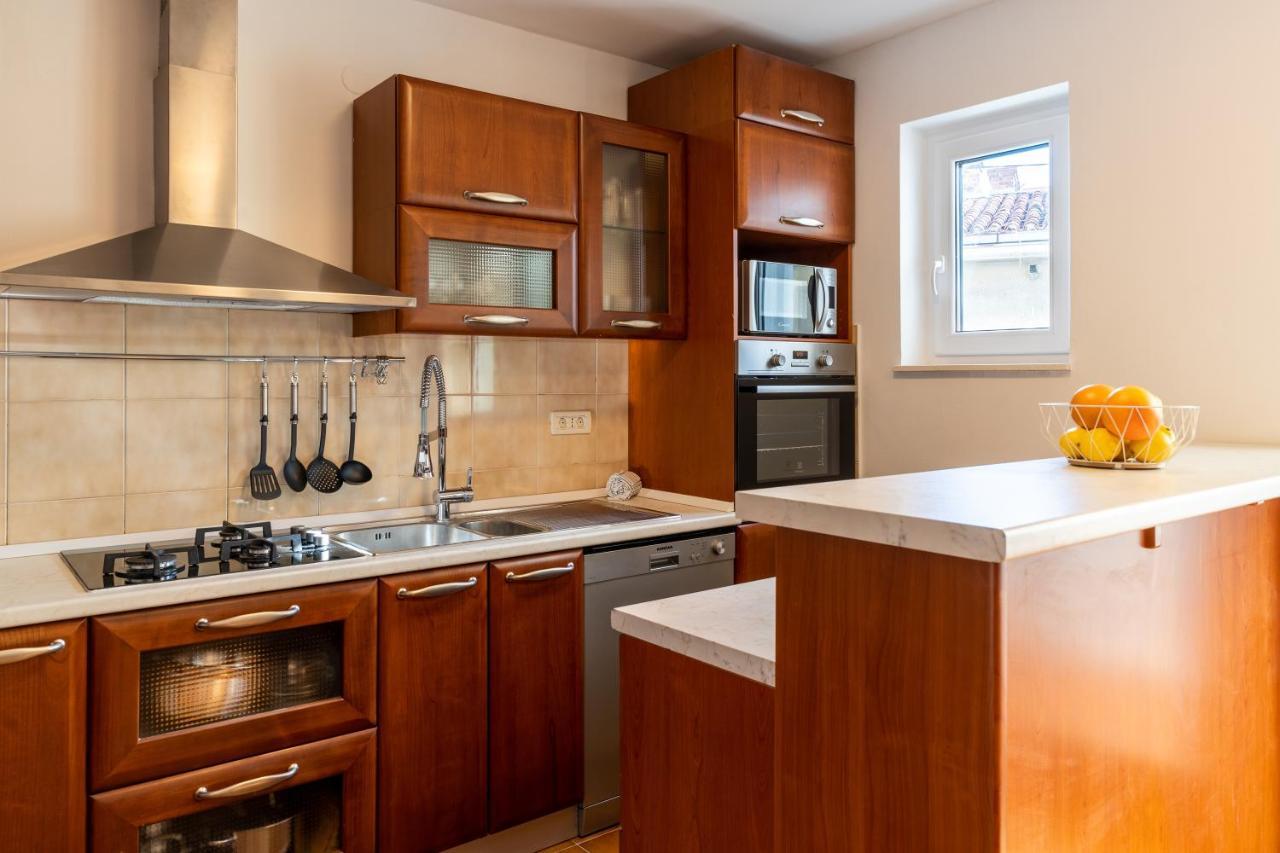 Pepper Penthouse - Luxurious Duplex Apartment, 50M From The Bacvice Sand Beach Split Eksteriør bilde